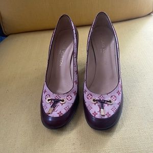 LV  shoes 36.5